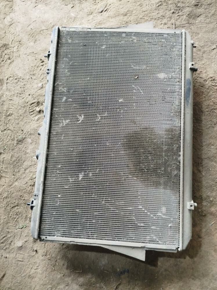 TOYOTA RADIATOR 300 TMT - Ýaşlyk - img 3