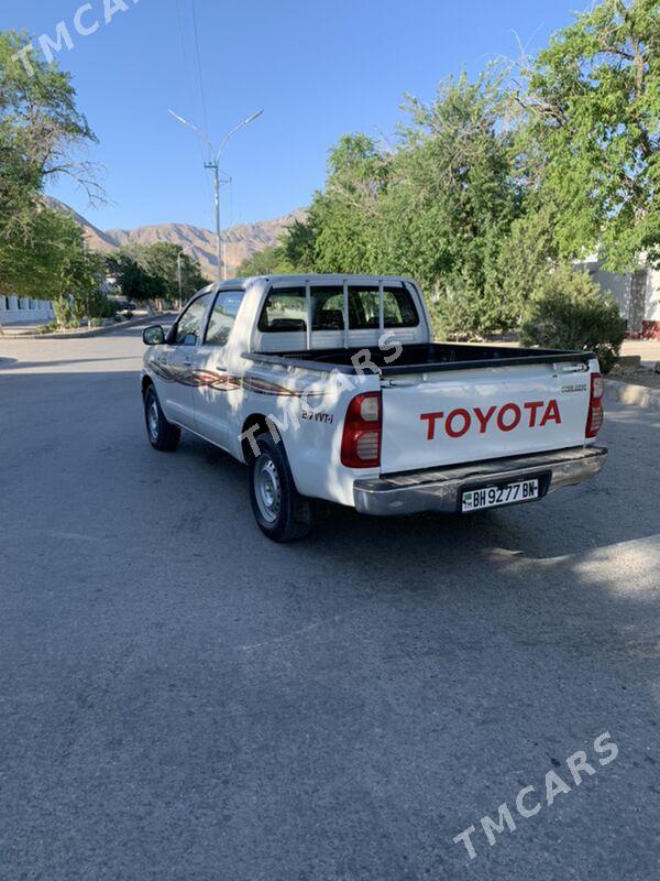 Toyota Hilux 2009 - 185 000 TMT - Balkanabat - img 3