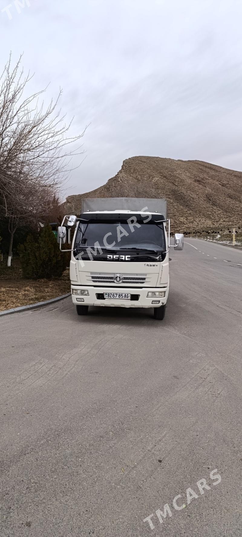 Mitsubishi Fuso Rosa 2010 - 300 000 TMT - Багир - img 5