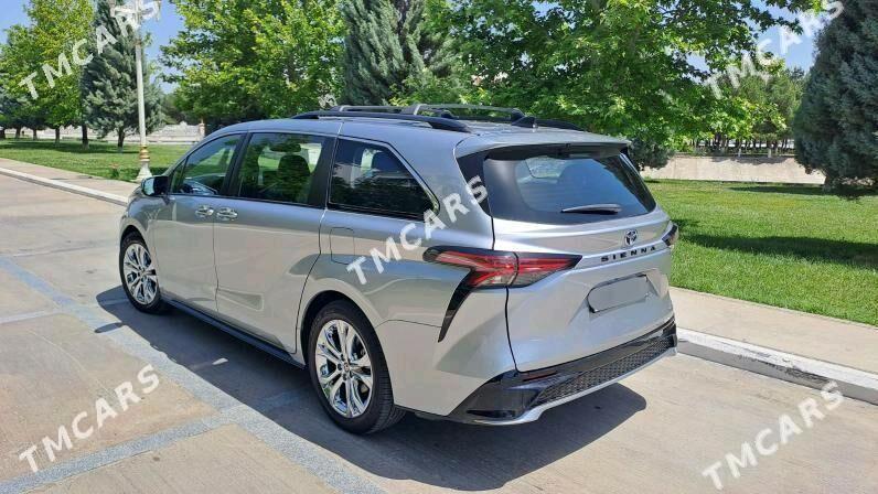 Toyota Sienna 2021 - 560 000 TMT - Бабадайхан - img 3