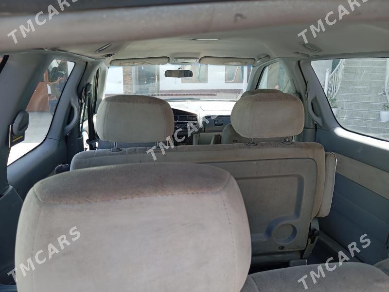 Toyota Sienna 1999 - 100 000 TMT - Туркменбаши - img 3