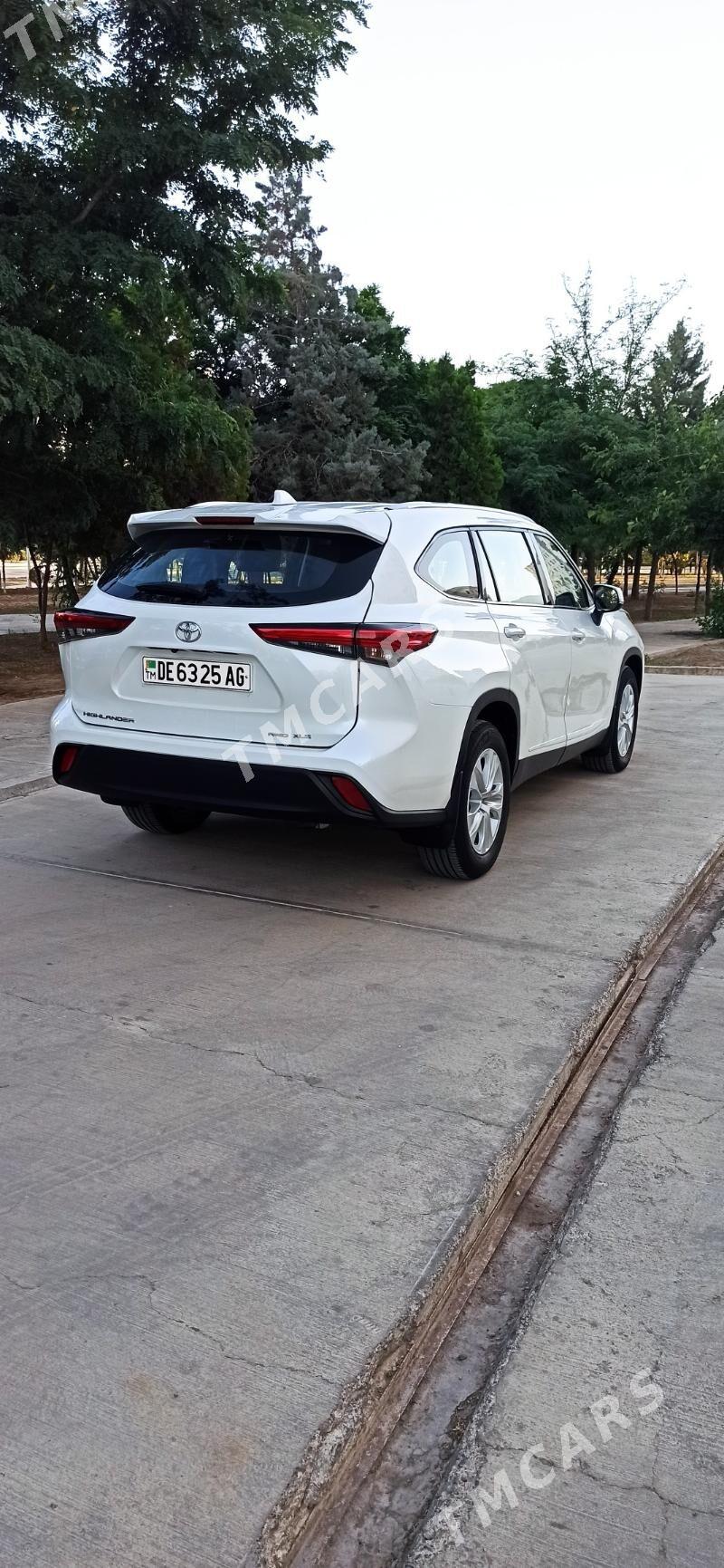 Toyota Highlander 2021 - 560 000 TMT - Aşgabat - img 5