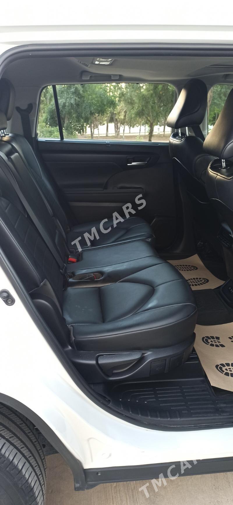 Toyota Highlander 2021 - 560 000 TMT - Aşgabat - img 2