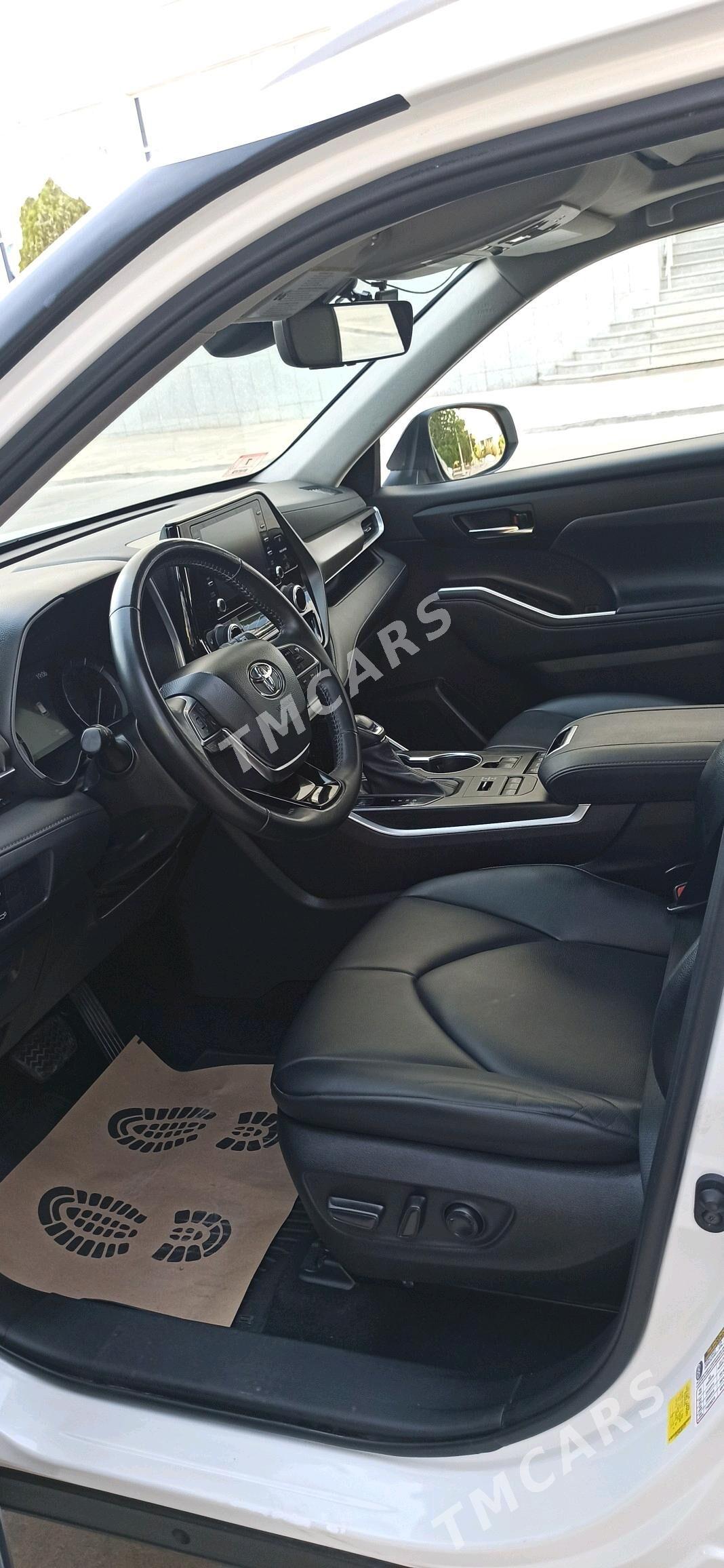 Toyota Highlander 2021 - 560 000 TMT - Aşgabat - img 9