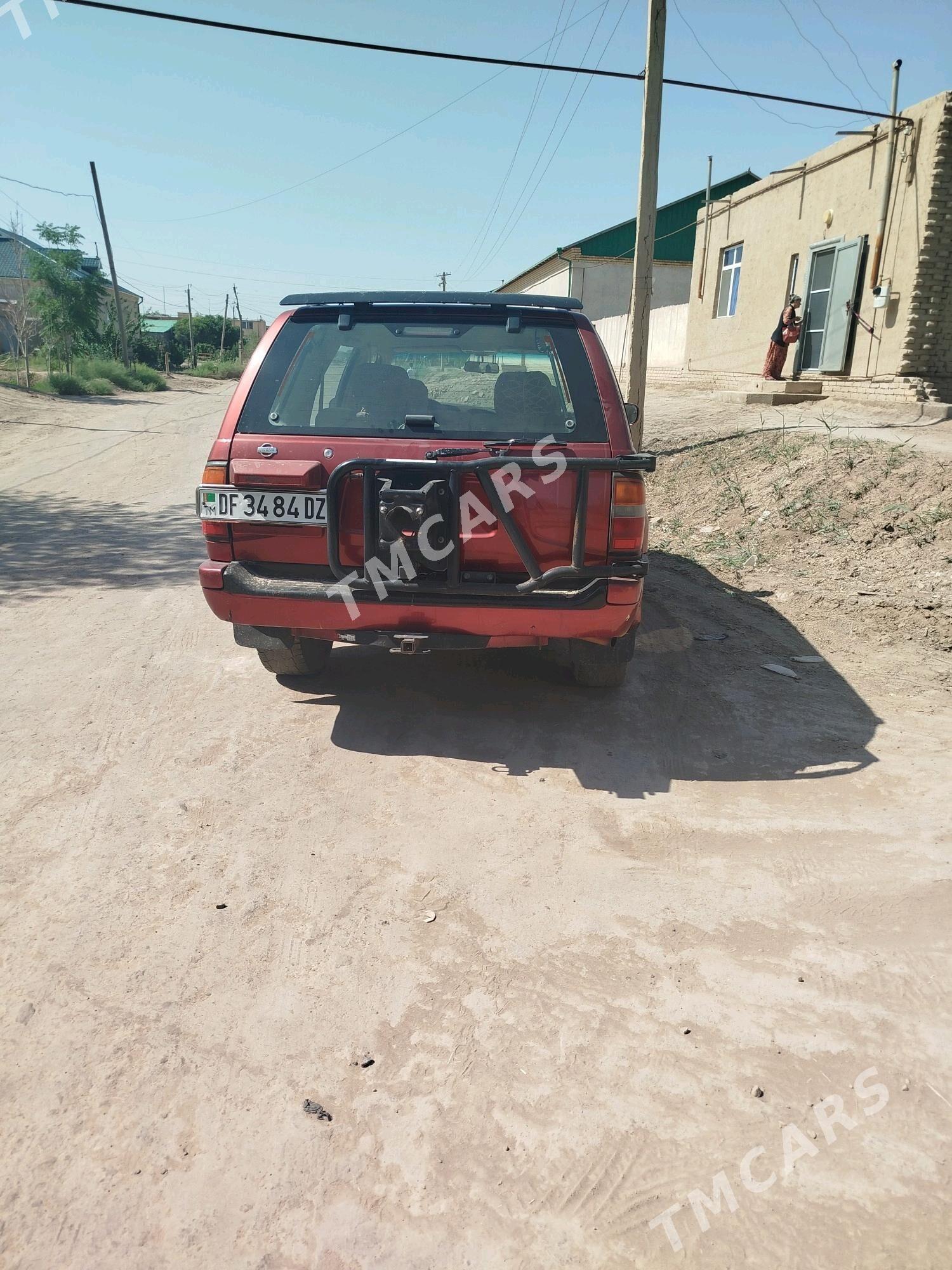 Nissan Pathfinder 1998 - 75 000 TMT - Gurbansoltan Eje - img 4