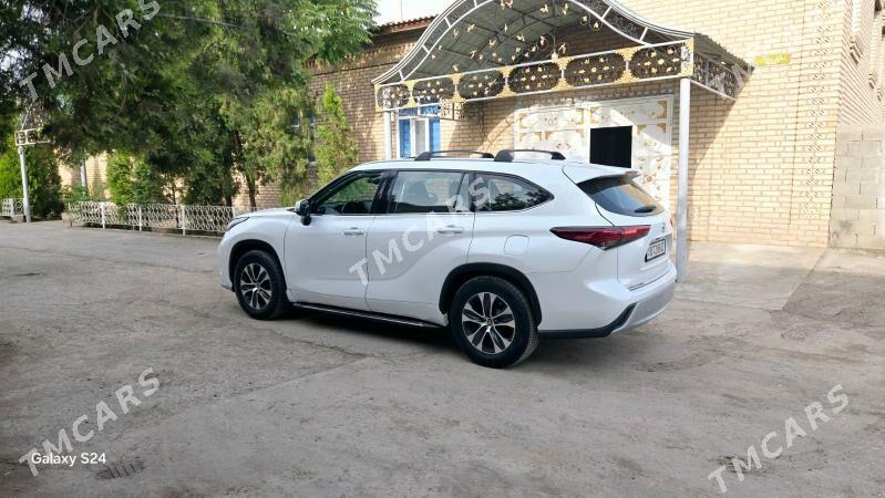 Toyota Highlander 2023 - 520 000 TMT - Daşoguz - img 7