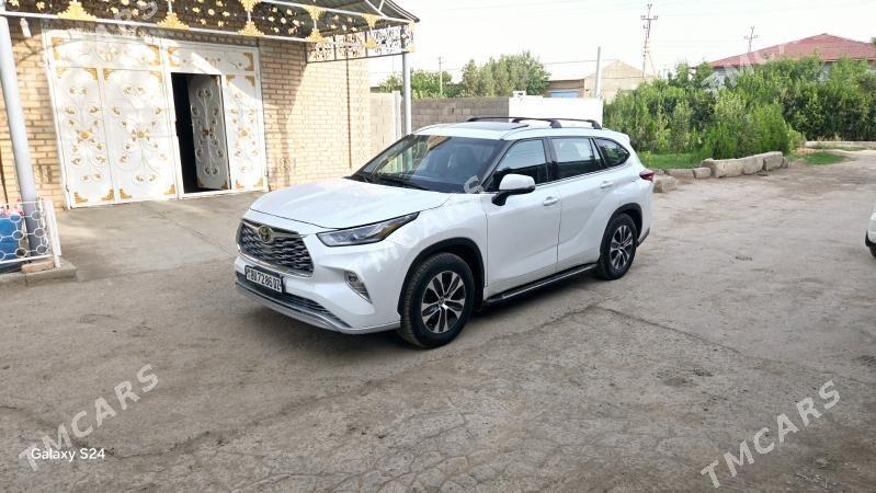 Toyota Highlander 2023 - 520 000 TMT - Daşoguz - img 8