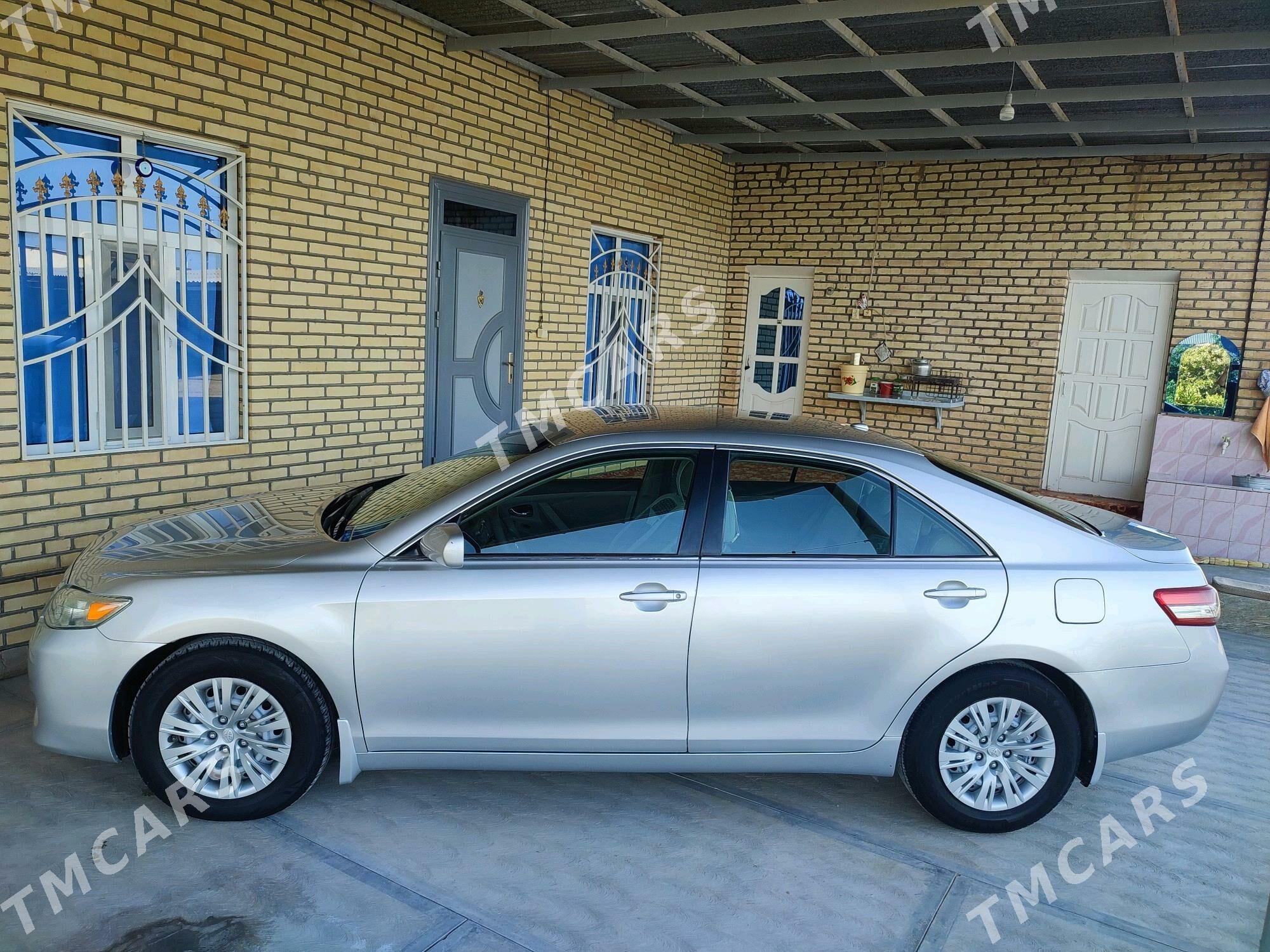 Toyota Camry 2010 - 195 000 TMT - Murgap - img 2