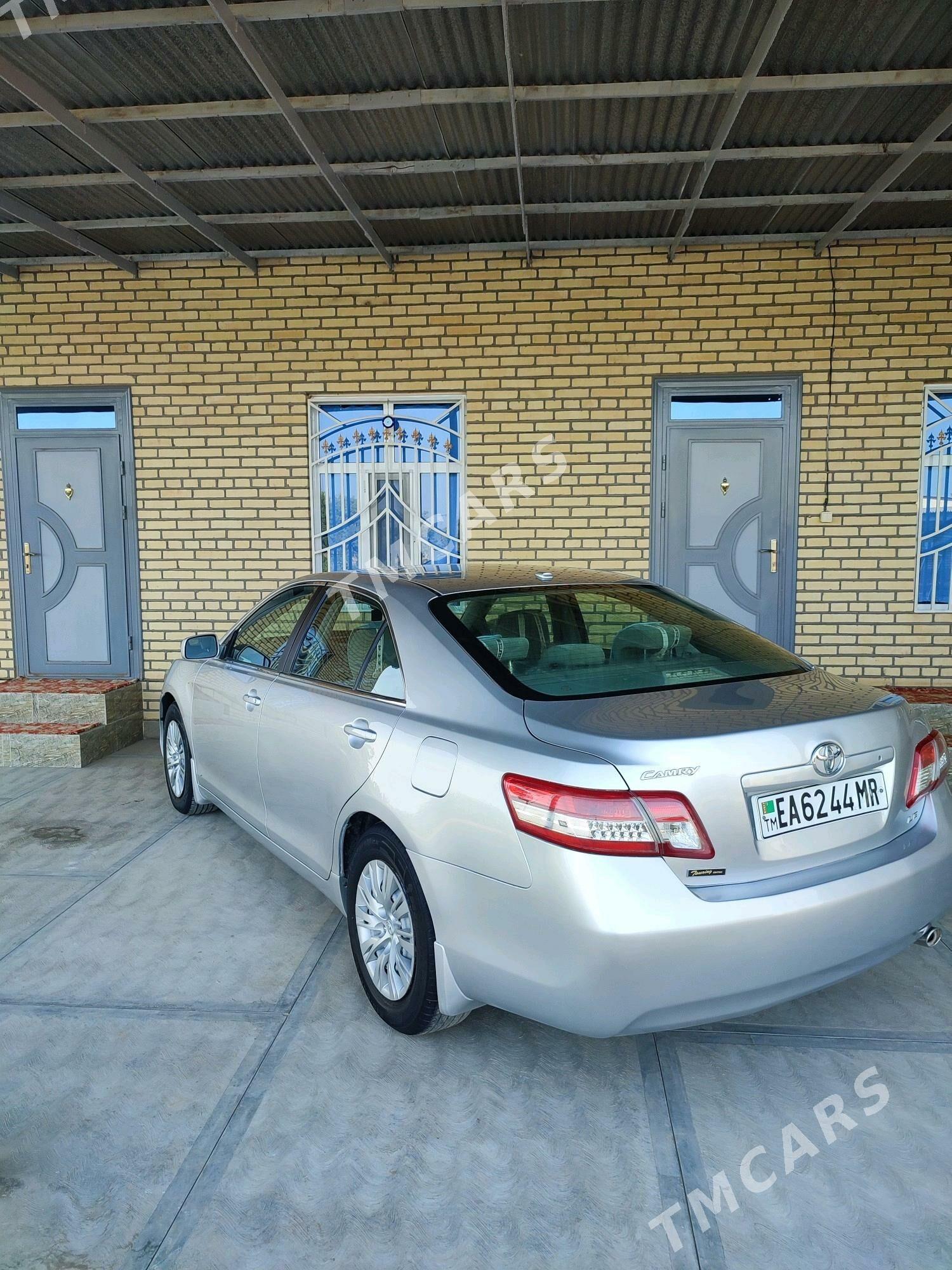 Toyota Camry 2010 - 195 000 TMT - Murgap - img 3