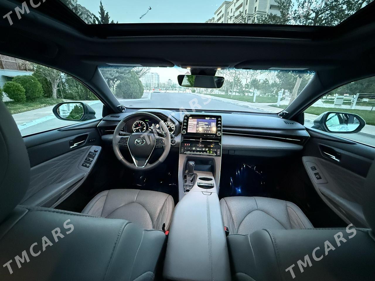 Toyota Avalon 2023 - 500 000 TMT - Бузмеин - img 3