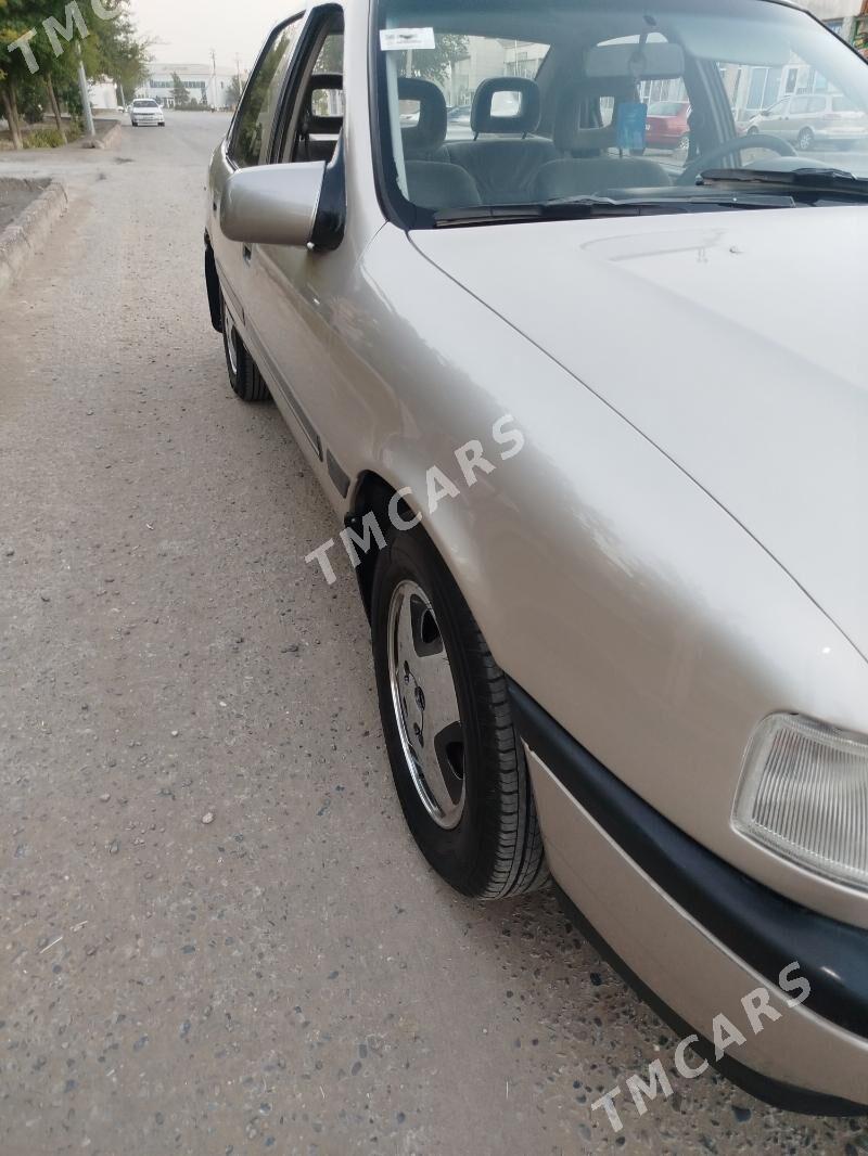 Opel Vectra 1990 - 42 000 TMT - Мары - img 6