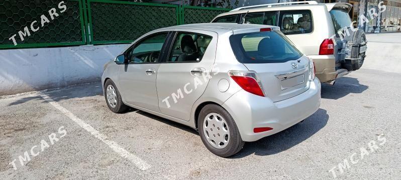 Toyota Yaris 2013 - 175 000 TMT - Ашхабад - img 2