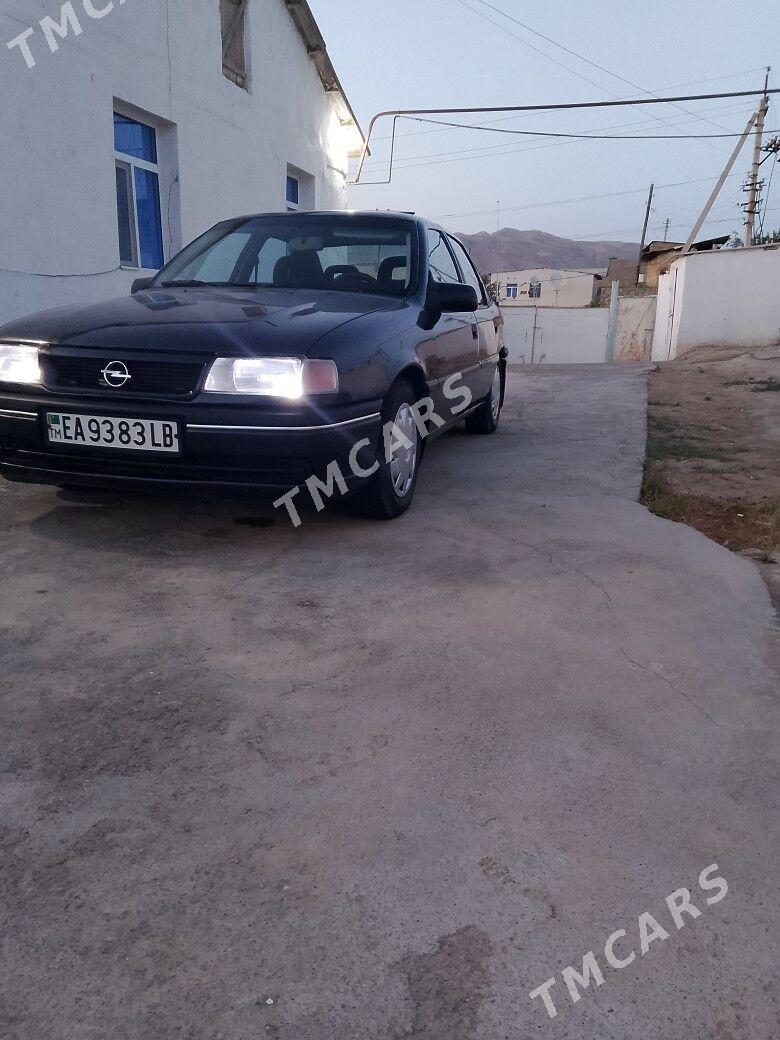 Opel Vectra 1992 - 45 000 TMT - Magdanly - img 2