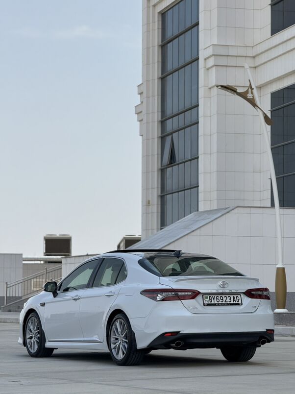 Toyota Camry 2022 - 468 000 TMT - Aşgabat - img 2