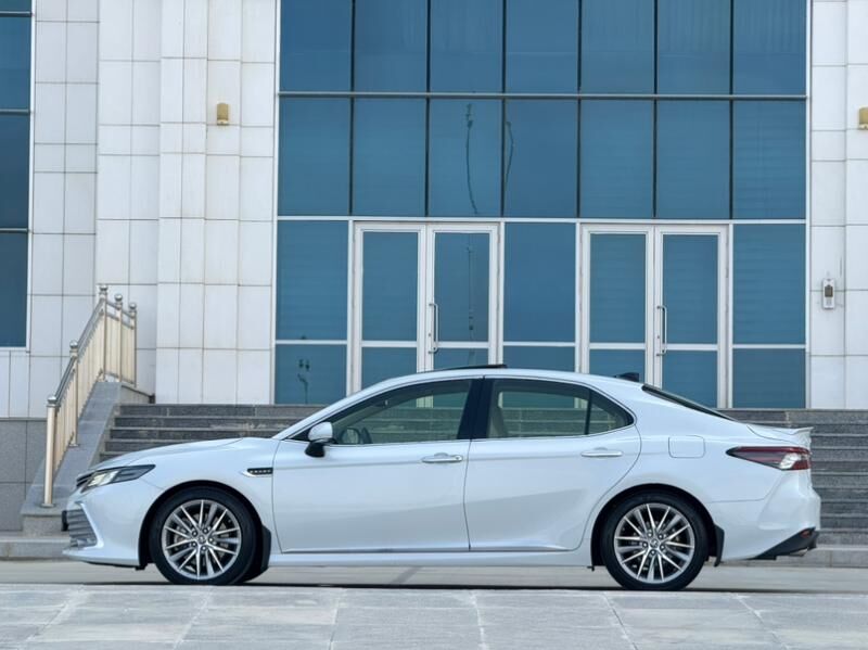 Toyota Camry 2022 - 468 000 TMT - Aşgabat - img 9
