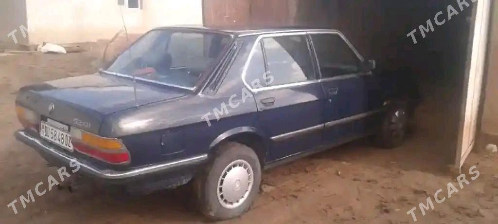BMW 520 1988 - 7 000 TMT - Болдумсаз - img 3