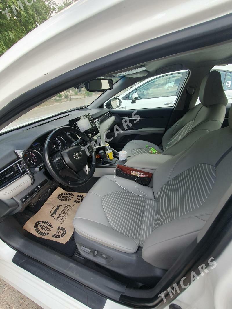Toyota Camry 2021 - 260 000 TMT - Aşgabat - img 2