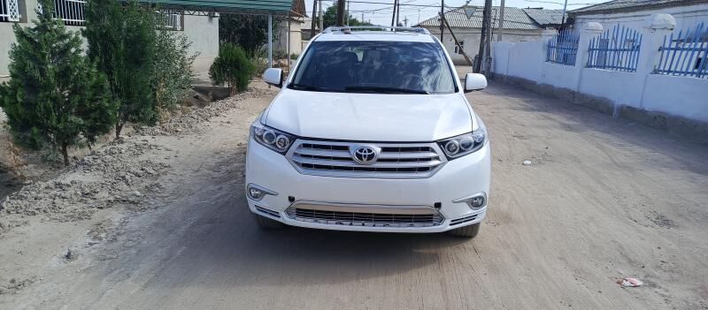 Toyota Highlander 2011 - 220 000 TMT - Gubadag - img 2