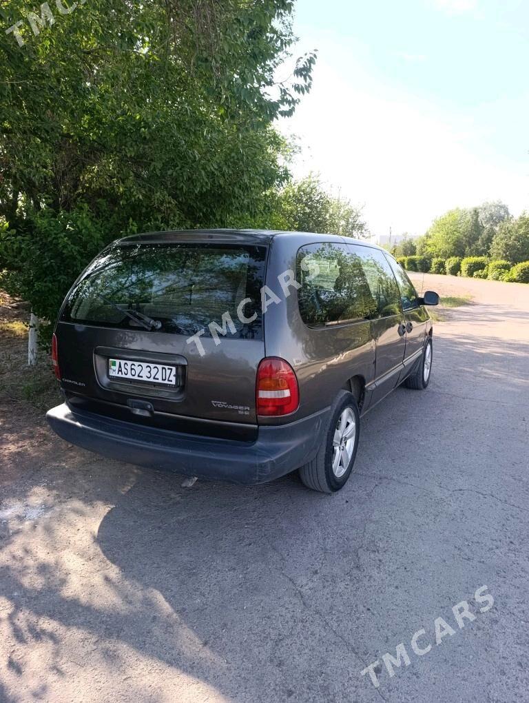 Chrysler Concorde 1998 - 70 000 TMT - Дашогуз - img 5