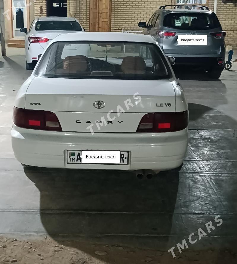Toyota Camry 1995 - 90 000 TMT - Мары - img 2