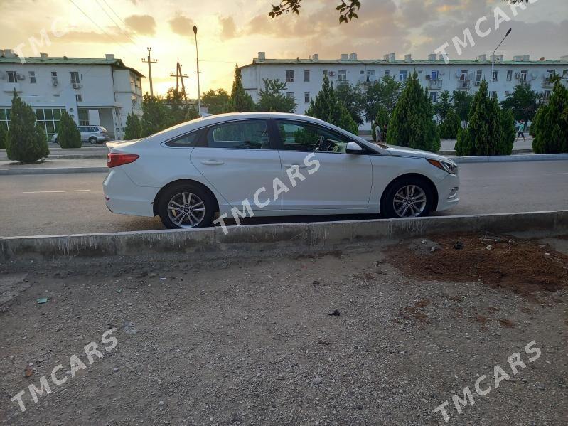 Hyundai Sonata 2017 - 170 000 TMT - Balkanabat - img 9