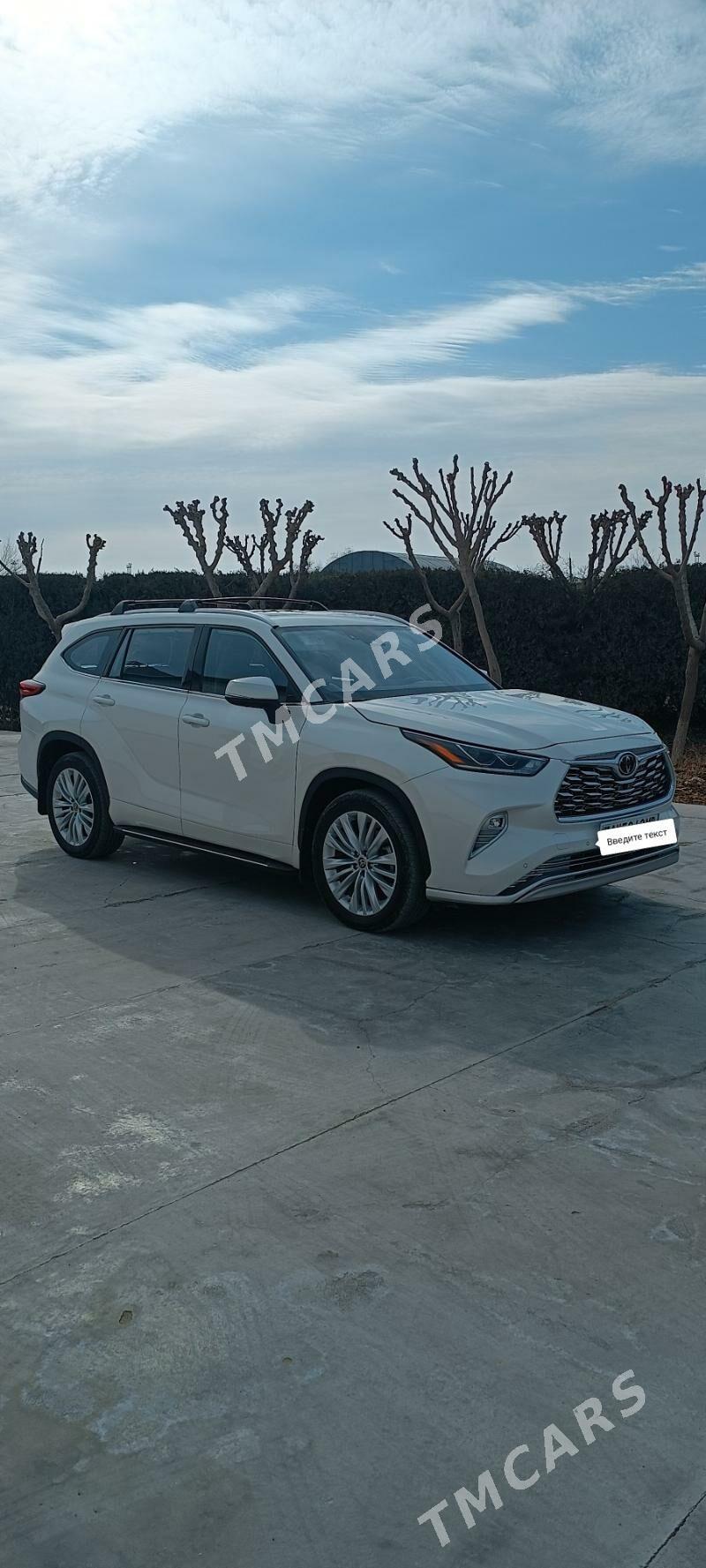 Toyota Highlander 2022 - 550 000 TMT - Мары - img 6