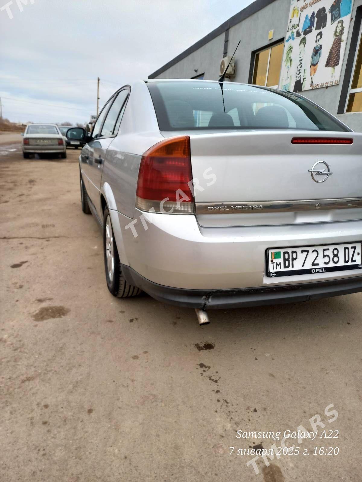 Opel Vectra 2002 - 85 000 TMT - Губадаг - img 9