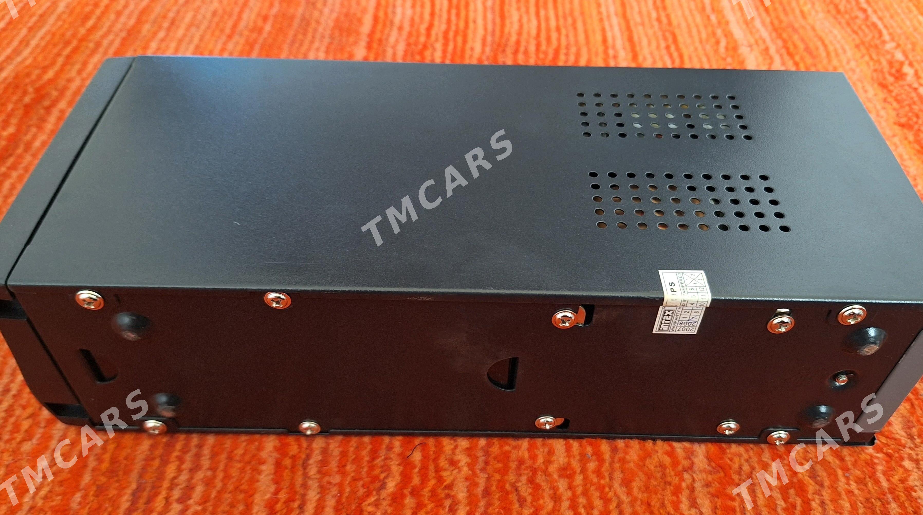 UPS - 30 mkr - img 3