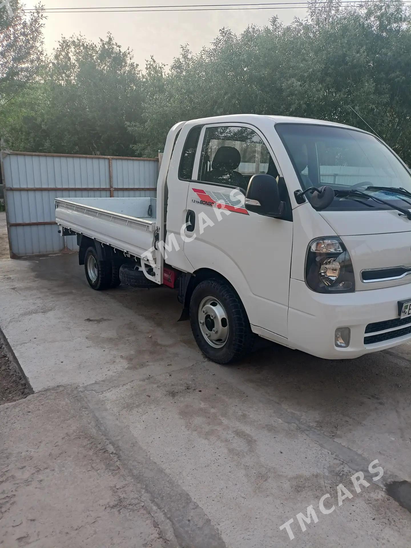 Kia Bongo 2018 - 260 000 TMT - Köneürgenç - img 5