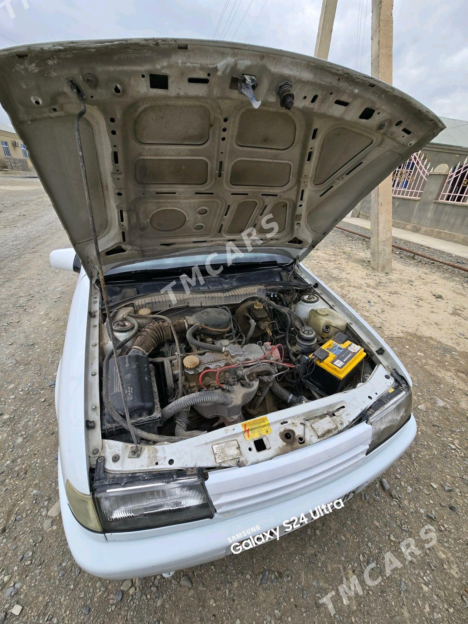 Opel Vectra 1992 - 35 000 TMT - Бахарден - img 6