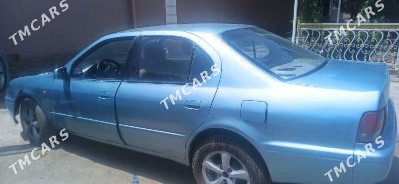 Toyota Camry 1995 - 60 000 TMT - Дянев - img 3