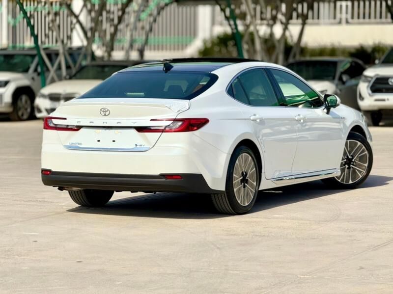 Toyota Camry 2025 - 803 500 TMT - Aşgabat - img 5