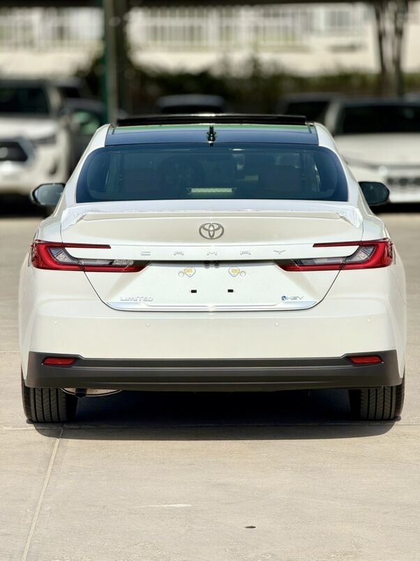 Toyota Camry 2025 - 803 500 TMT - Aşgabat - img 4
