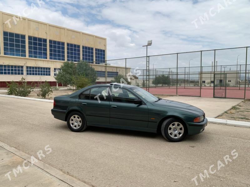 BMW E39 1999 - 105 000 TMT - Gumdag - img 2