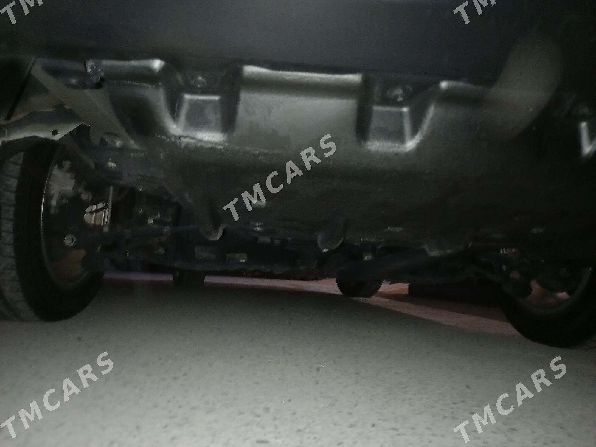 Toyota Camry 2016 - 250 000 TMT - Ашхабад - img 2