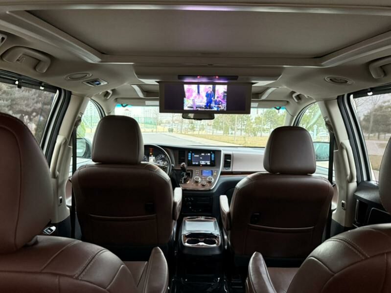 Toyota Sienna 2018 - 620 000 TMT - Ашхабад - img 9