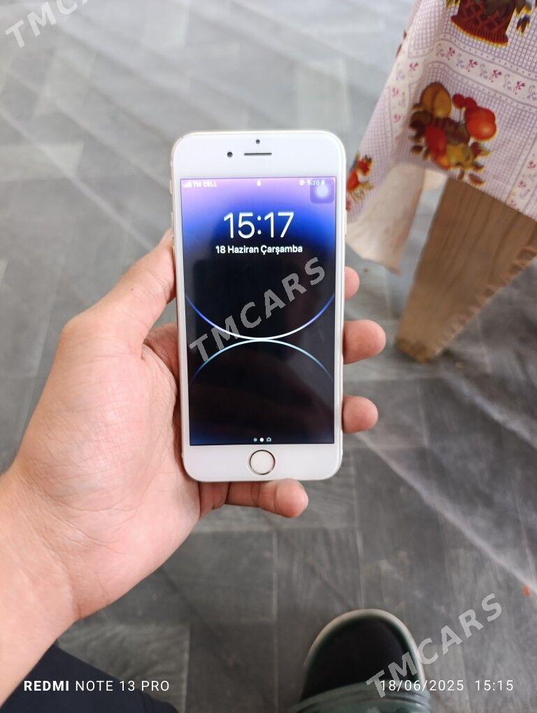 iPhone 6 - Sarahs - img 5