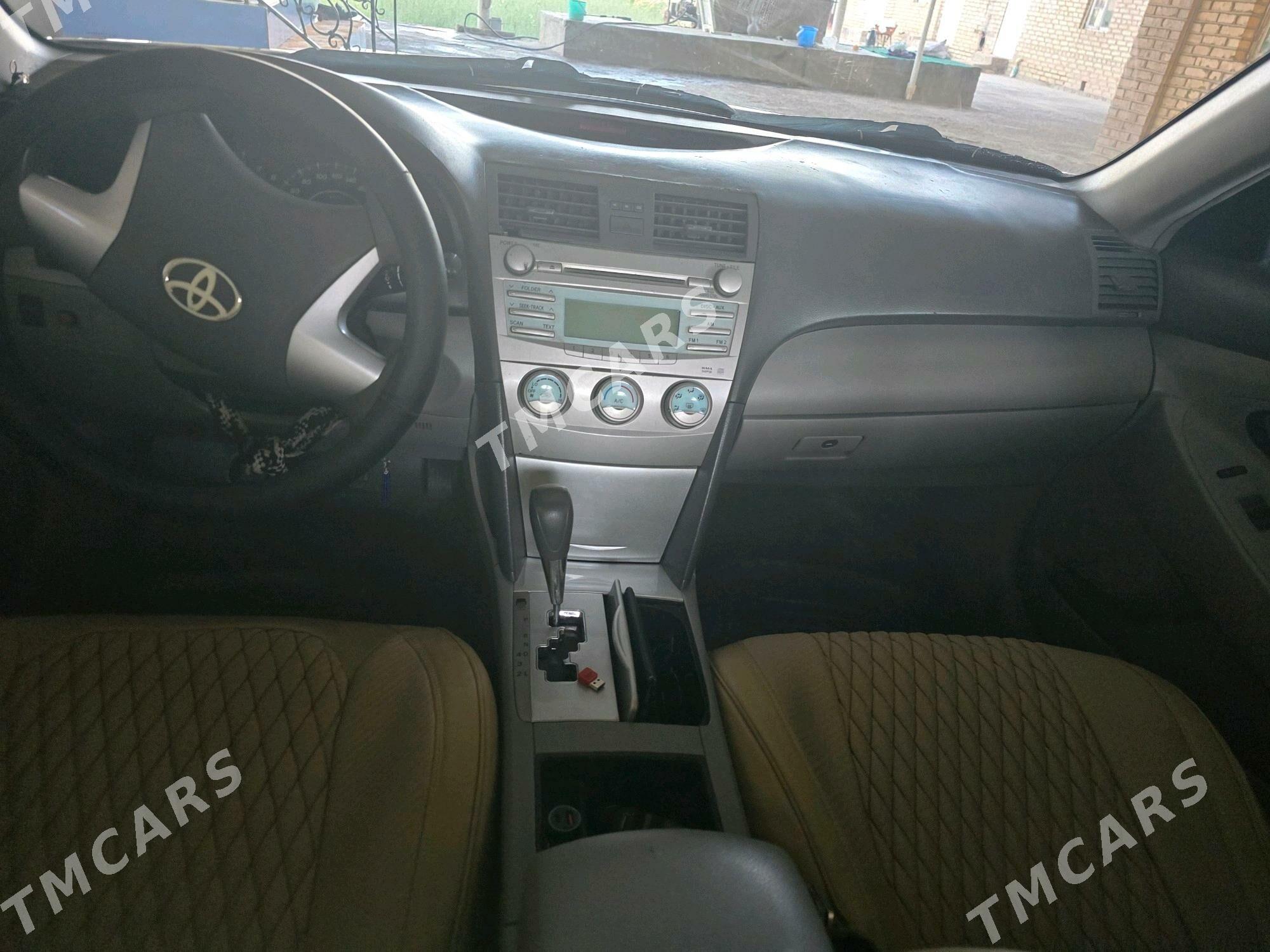 Toyota Camry 2010 - 136 000 TMT - Mary - img 9