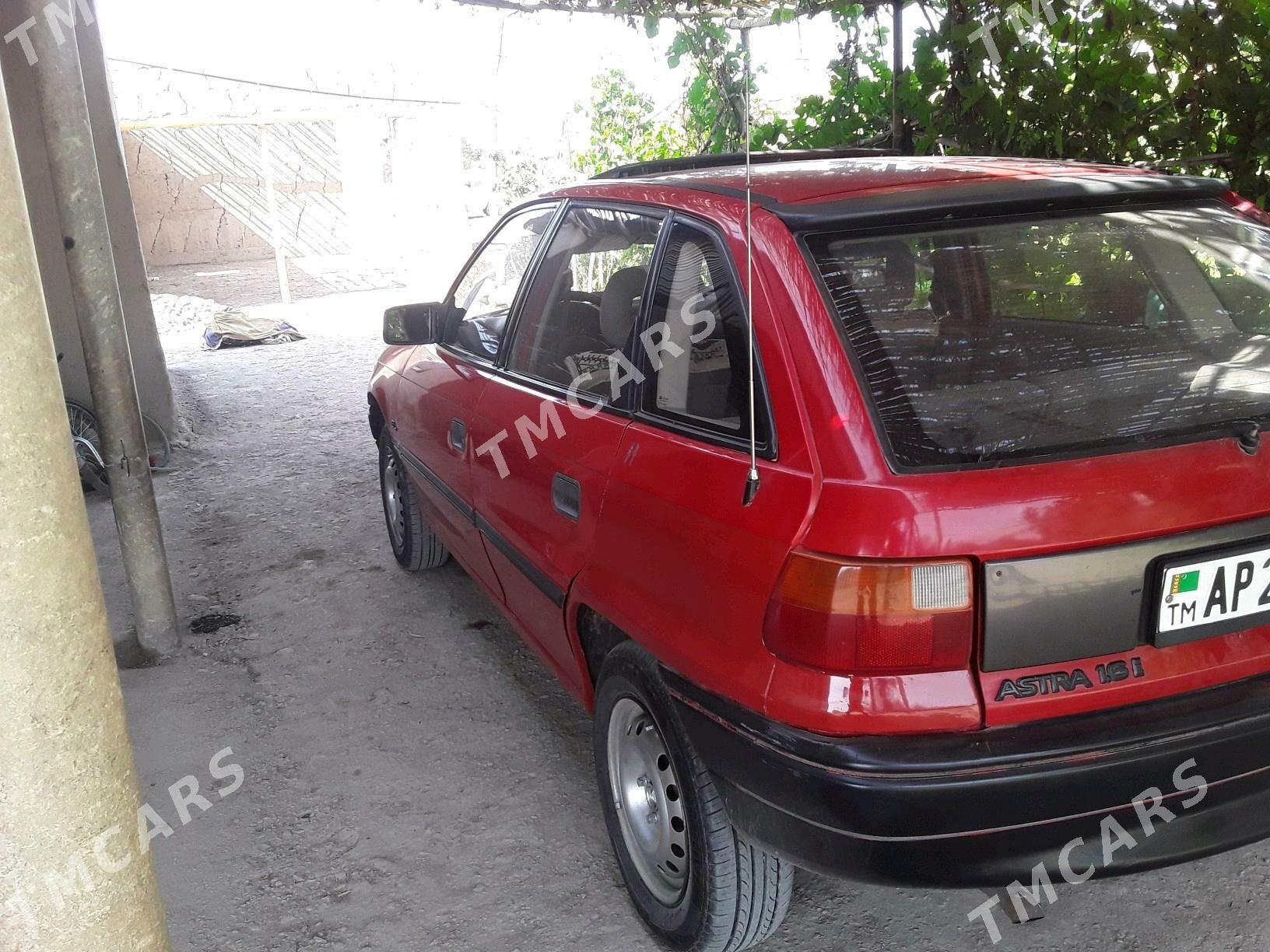Opel Astra 1993 - 35 000 TMT - Köneürgenç - img 3