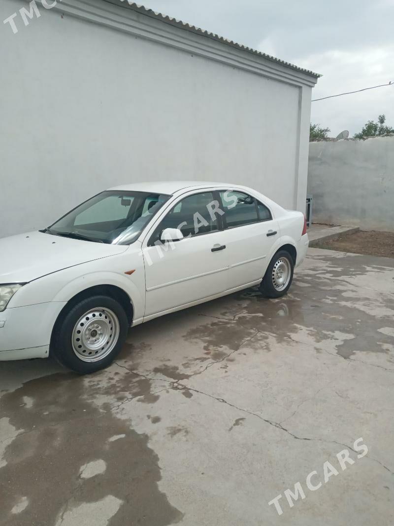 Ford Mondeo 2003 - 42 000 TMT - Кëши - img 3