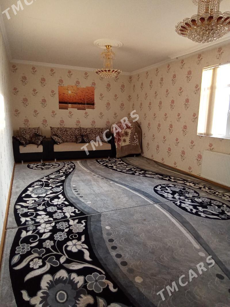 продается плановый дом в Анау - Анев - img 2