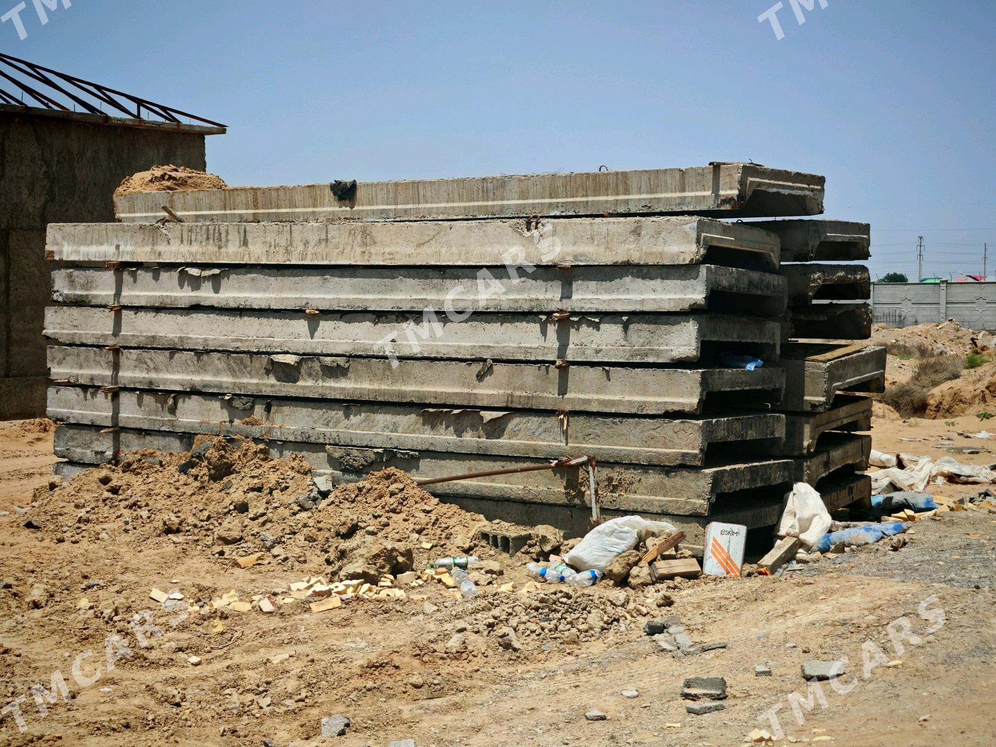Plita Beton - Анев - img 1