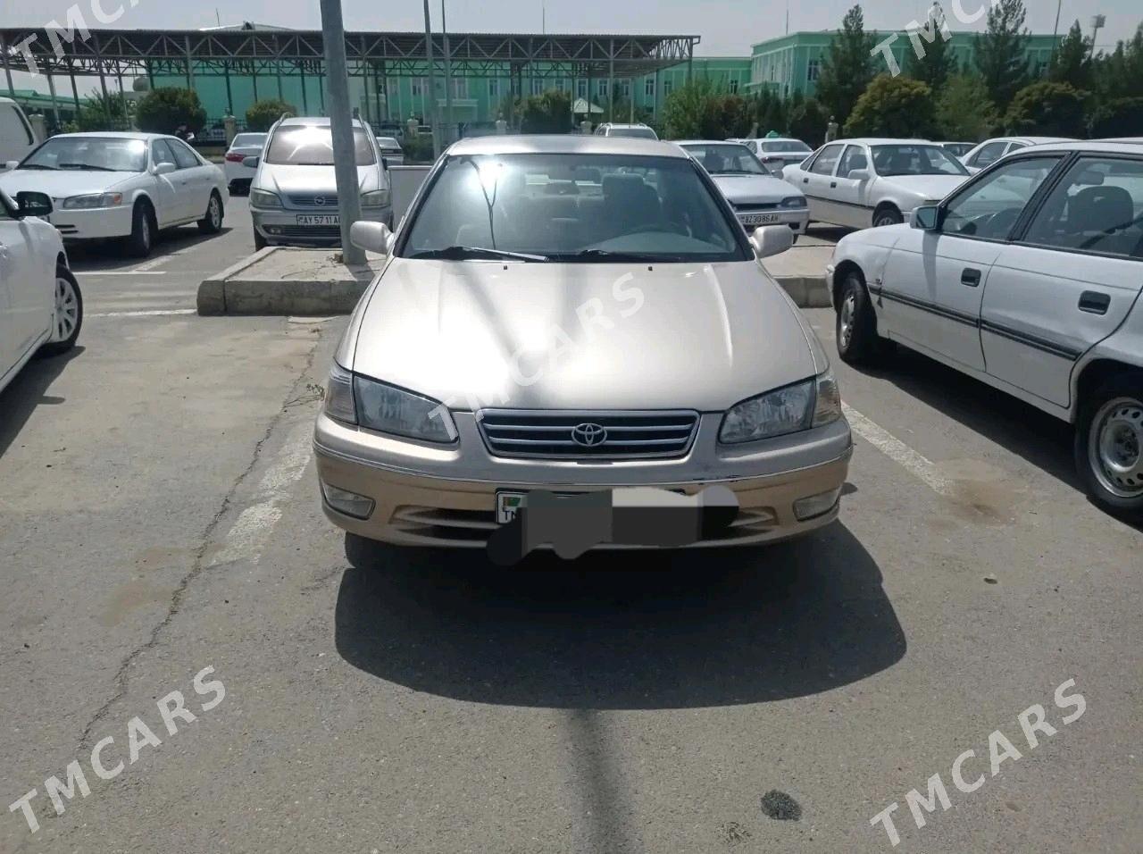 Toyota Camry 2000 - 130 000 TMT - Ýolöten - img 2