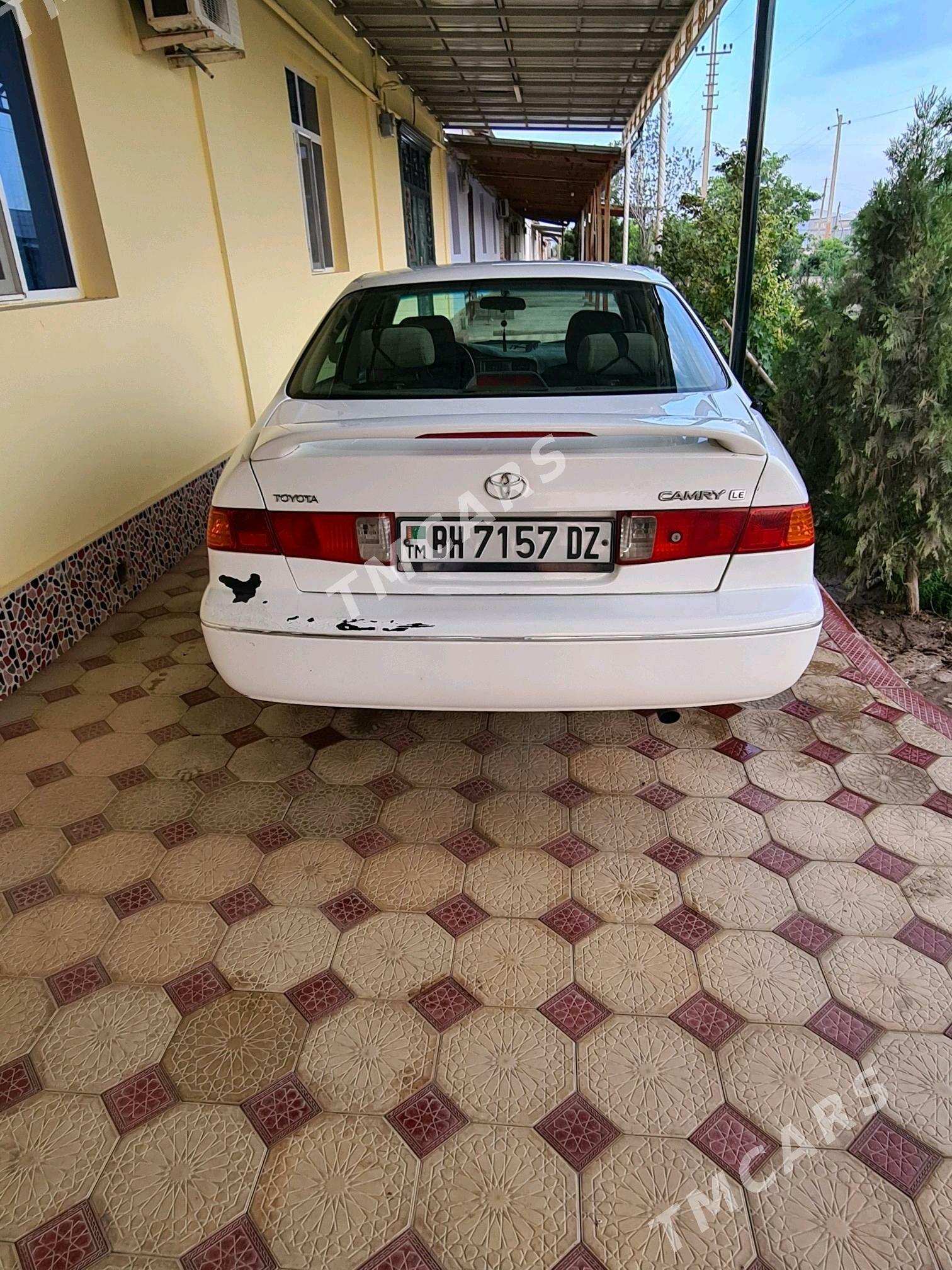 Toyota Camry 2001 - 125 000 TMT - Şabat etr. - img 5