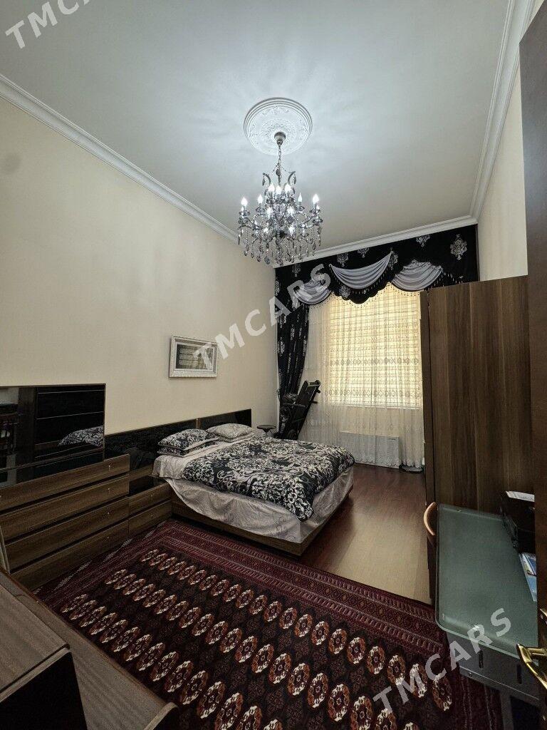 ПОДВОЙСКАЯ 5 КОМНАТ - Aşgabat - img 1