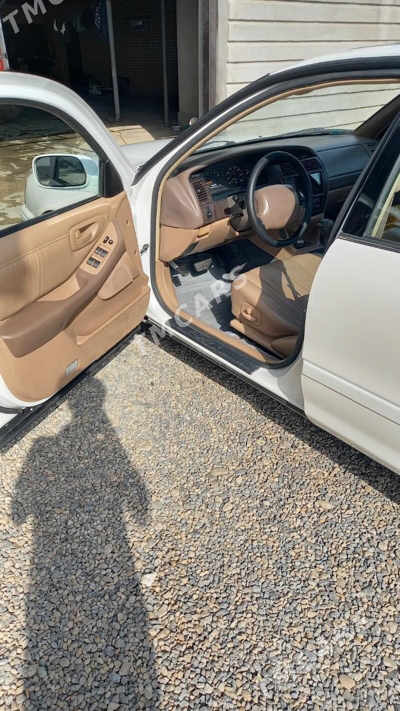 Toyota Avalon 1999 - 130 000 TMT - Мары - img 1