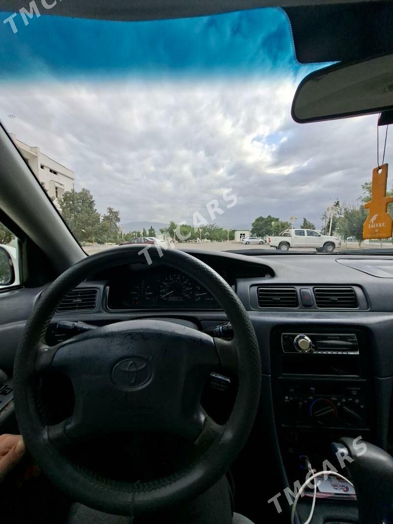 Toyota Camry 1998 - 126 000 TMT - Bäherden - img 5