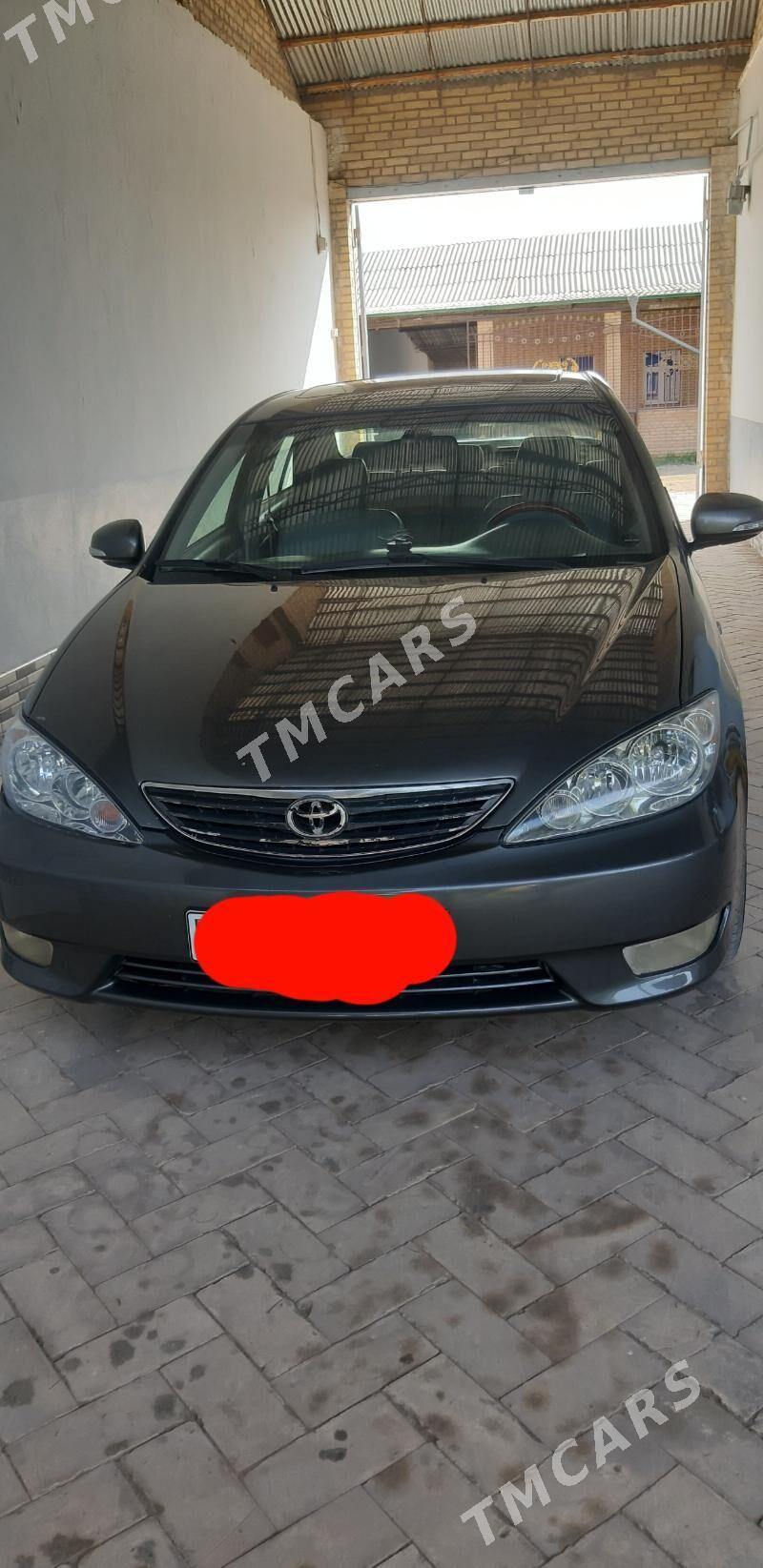 Toyota Camry 2004 - 180 000 TMT - Халач - img 6