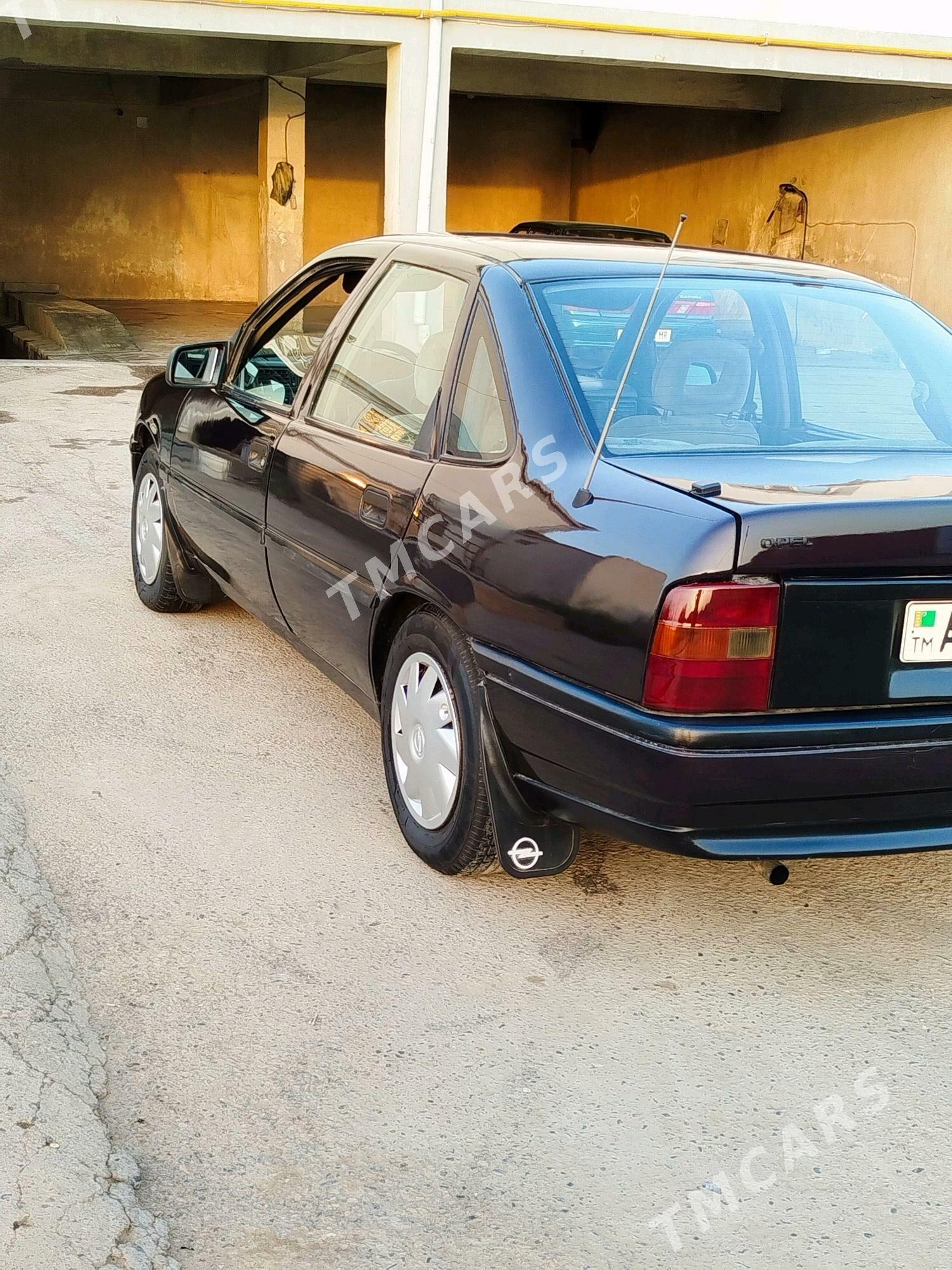 Opel Vectra 1991 - 34 000 TMT - Murgap - img 3