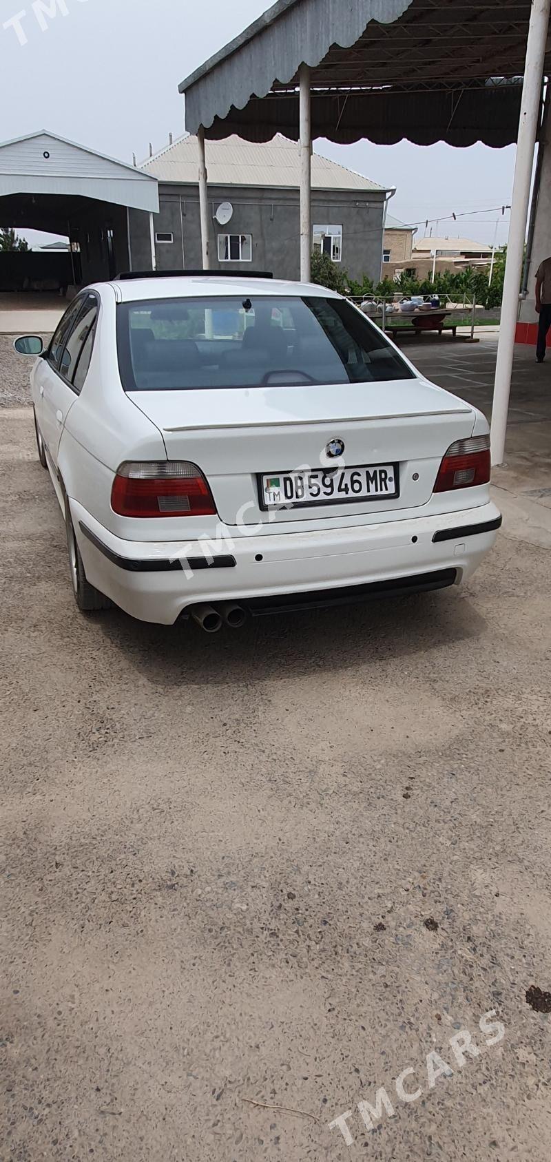 BMW E39 2000 - 135 000 TMT - Векильбазар - img 4